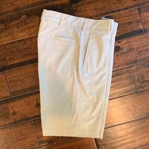 Men's Khaki Golf Shorts - Size 32